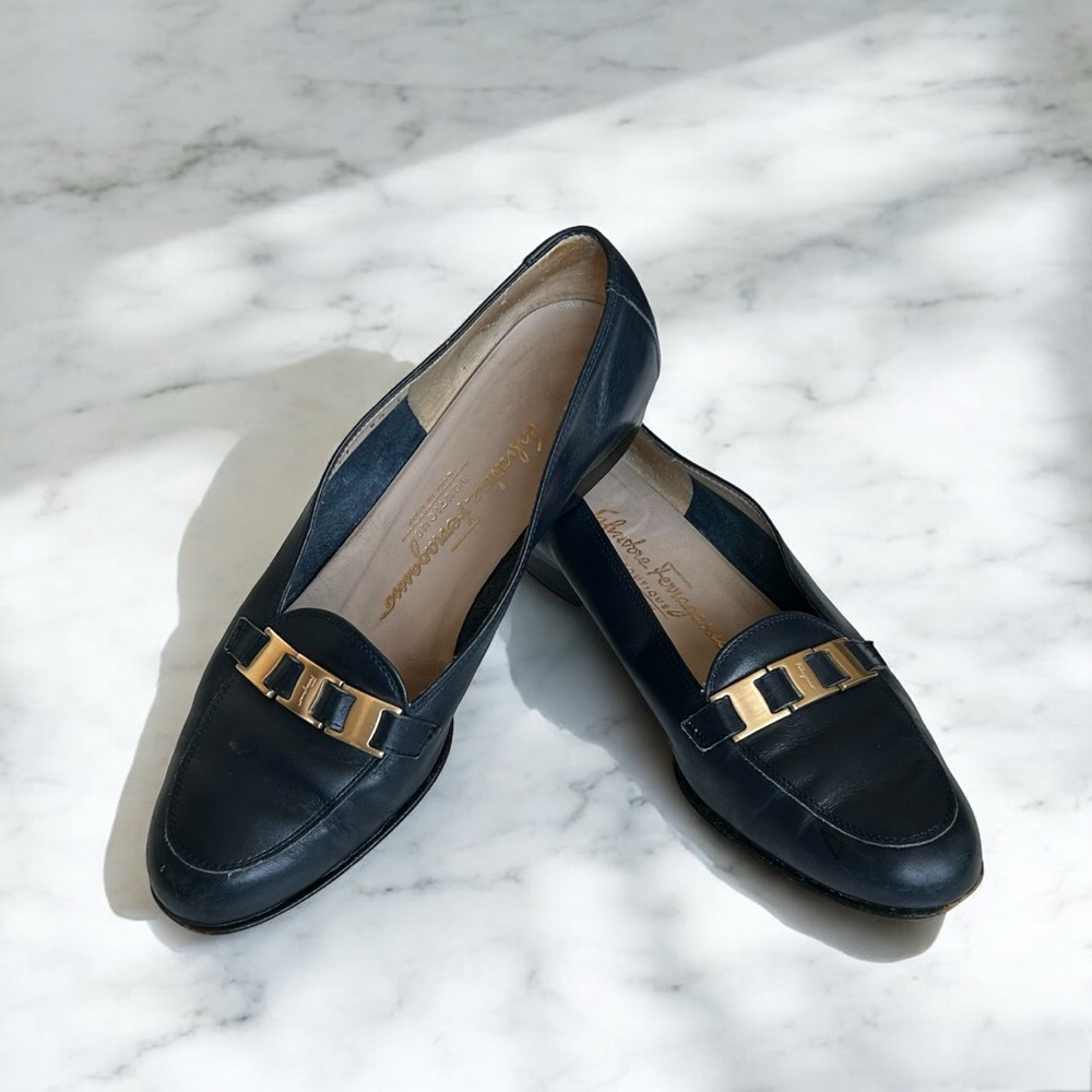 Salvatore Ferragamo Boutique Navy Blue Leather Loafers